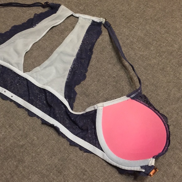 Pink VS Date Racerback Bra - Picture 4 of 5